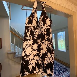 Never Worn Jones New York Halter Dress